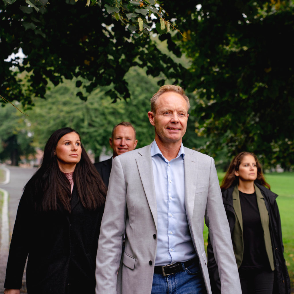 040924 Salesjobs Square FotoTrymSolli8973